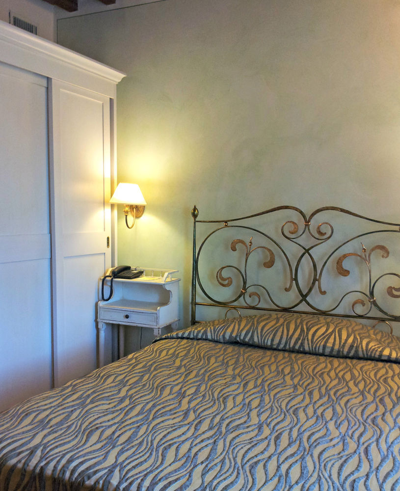 Borgo Sant'Ippolito Country Hotel Ginestra Fiorentina エクステリア 写真