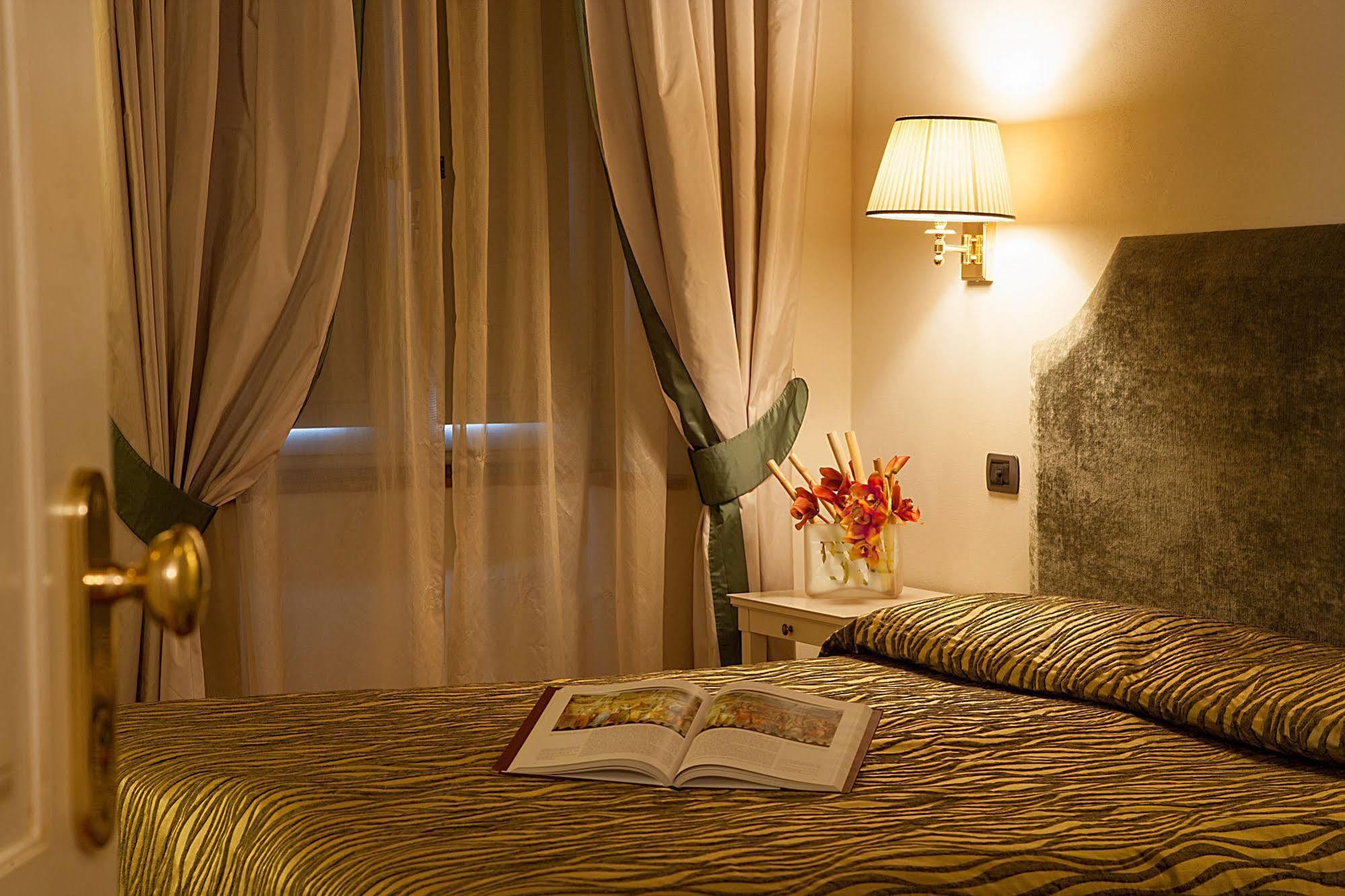 Borgo Sant'Ippolito Country Hotel Ginestra Fiorentina エクステリア 写真