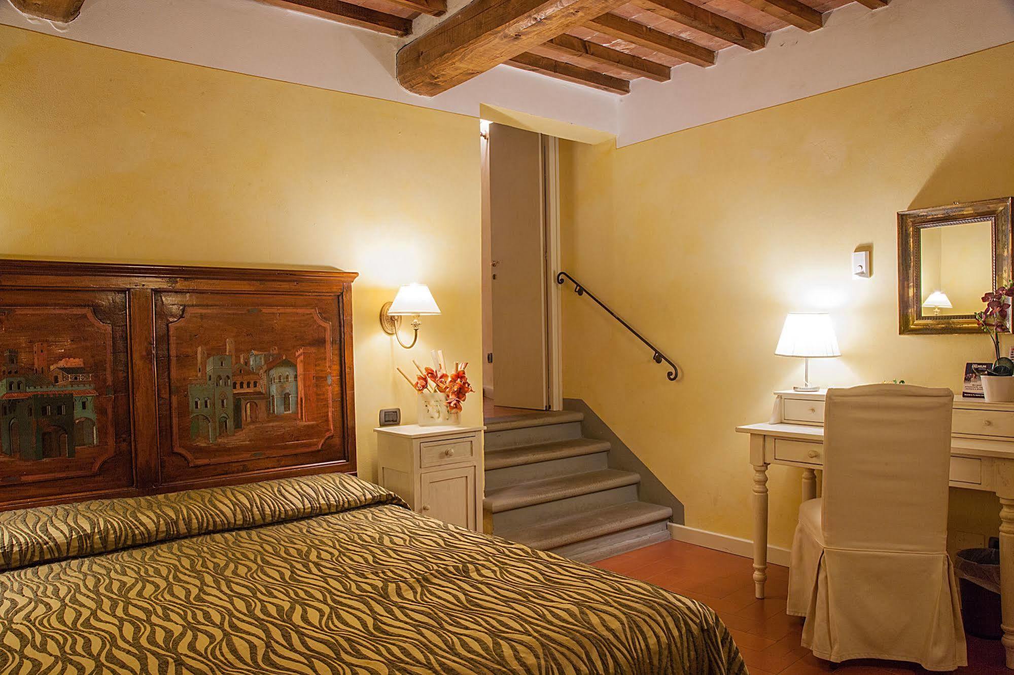 Borgo Sant'Ippolito Country Hotel Ginestra Fiorentina エクステリア 写真