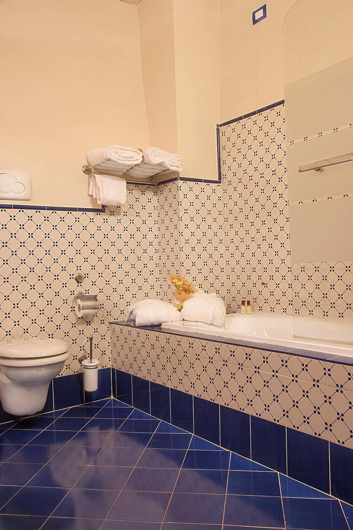 Borgo Sant'Ippolito Country Hotel Ginestra Fiorentina エクステリア 写真